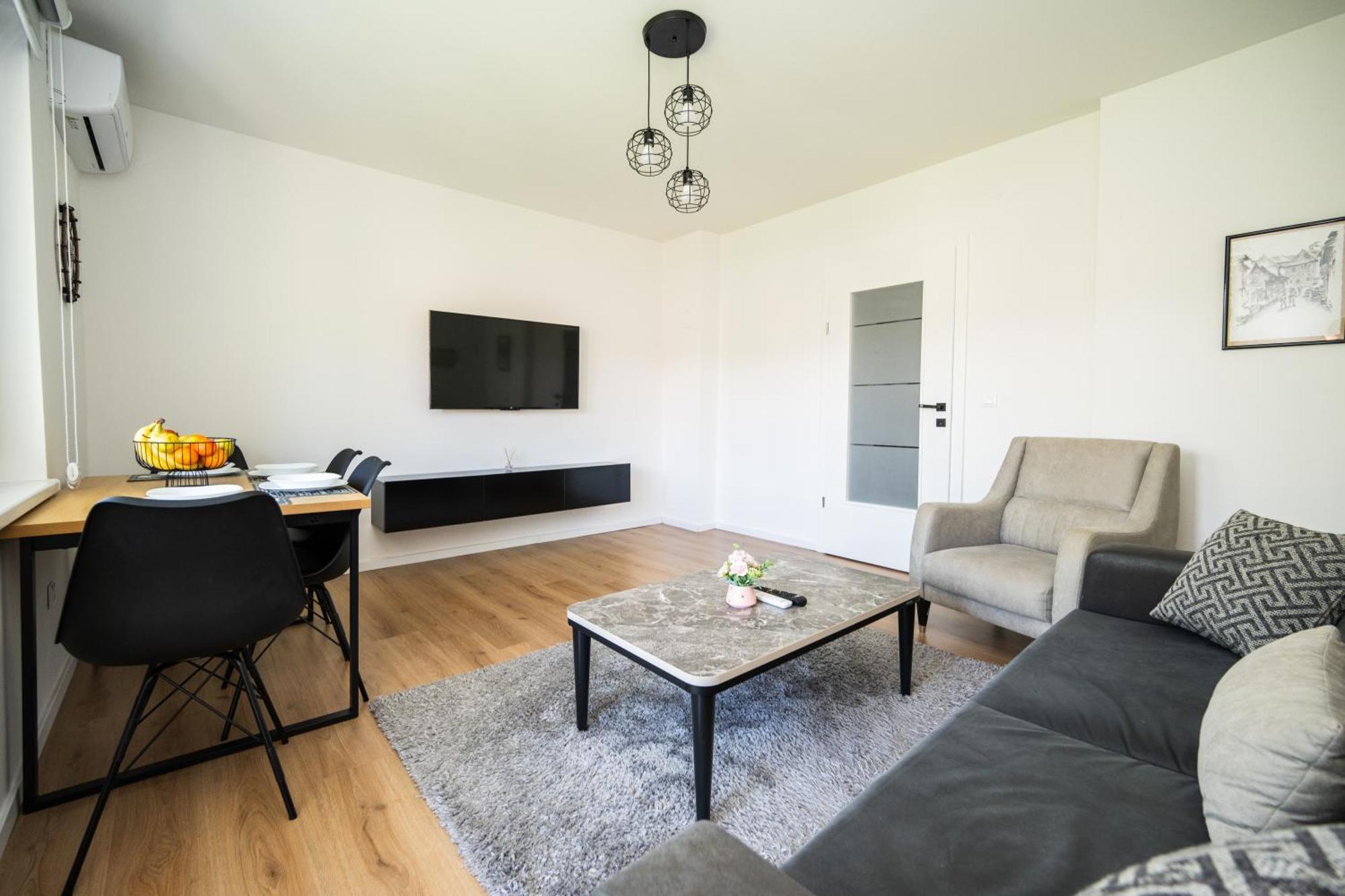 סראייבו Bright 2Bdr Apartment With Balcony - Free Parking מראה חיצוני תמונה