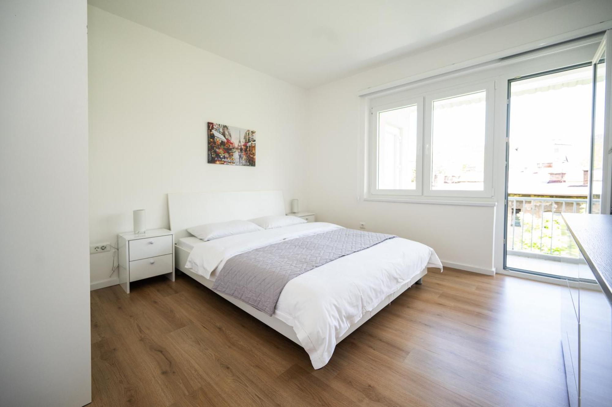 סראייבו Bright 2Bdr Apartment With Balcony - Free Parking מראה חיצוני תמונה
