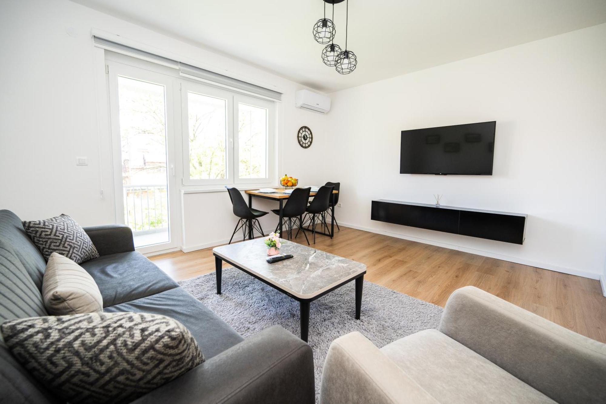 סראייבו Bright 2Bdr Apartment With Balcony - Free Parking מראה חיצוני תמונה